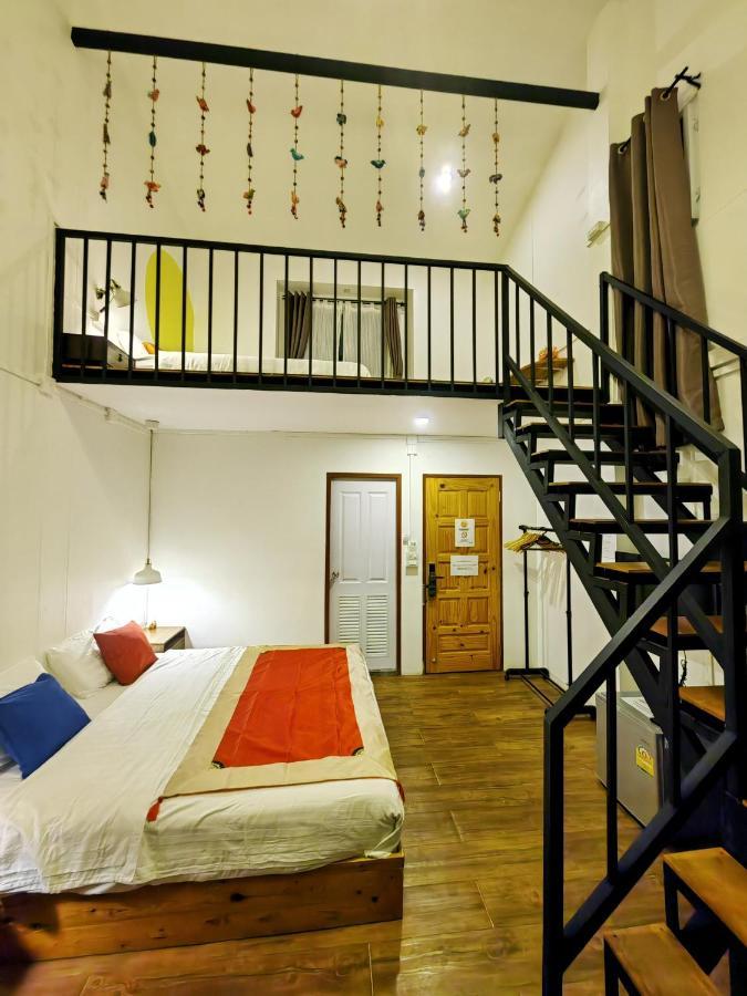 Готель Chiang Mai Gate House Екстер'єр фото