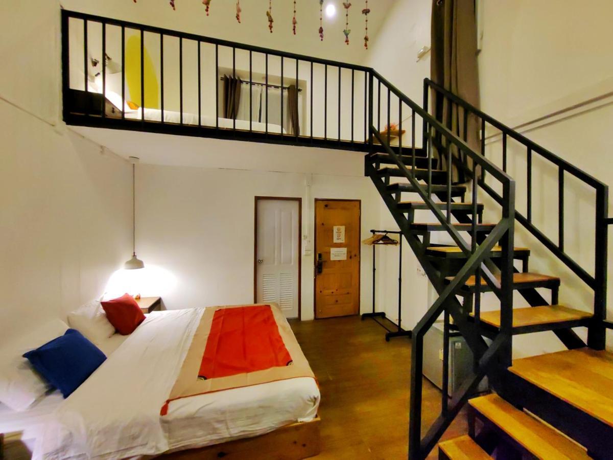 Готель Chiang Mai Gate House Екстер'єр фото